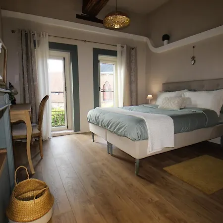 فندق مبيت وإفطار Chateau De